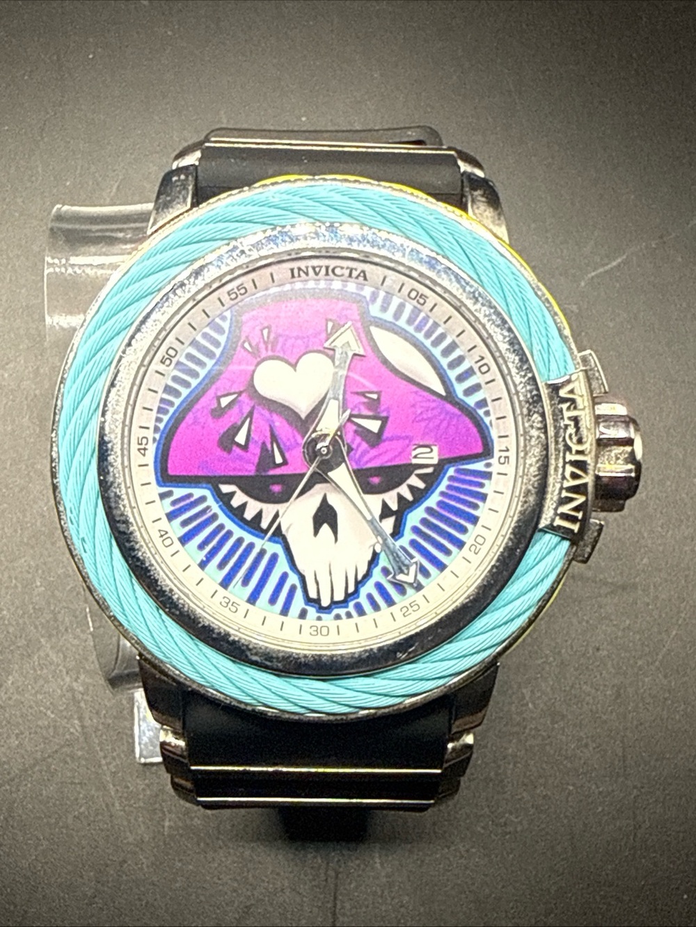 Invicta Artist Series 26250 Bolt Skull Designed